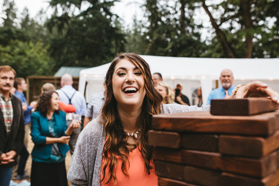 backyard wedding in the oregon forest with lawn games and pie