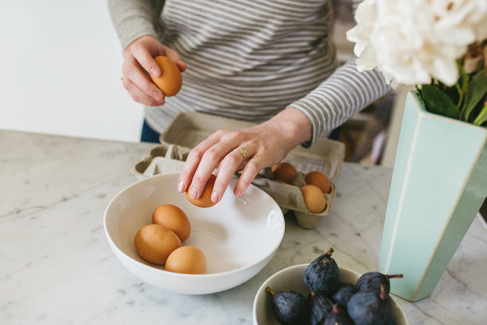 engagement session in the san francisco mission district, making pancakes, hiking bernal heights