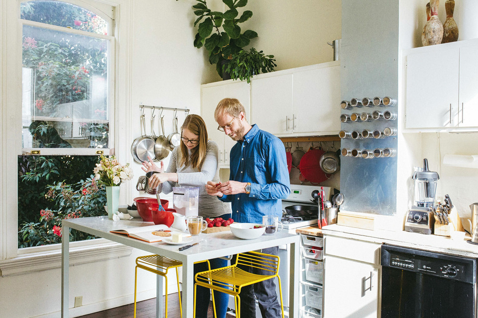 engagement session in the san francisco mission district, making pancakes, hiking bernal heights