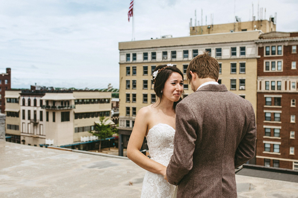 burlington iowa DIY wedding by the Port of Burlington