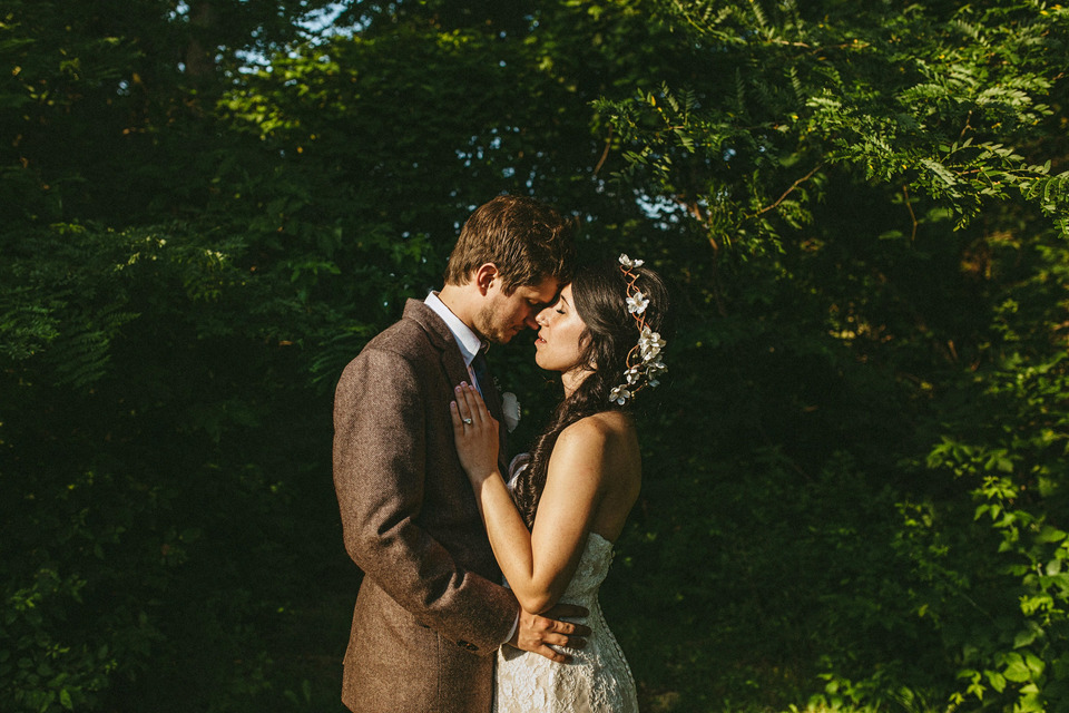 burlington iowa DIY wedding by the Port of Burlington