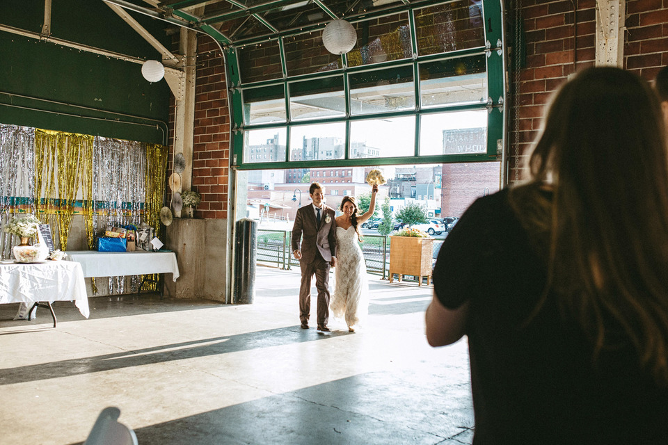 burlington iowa DIY wedding by the Port of Burlington