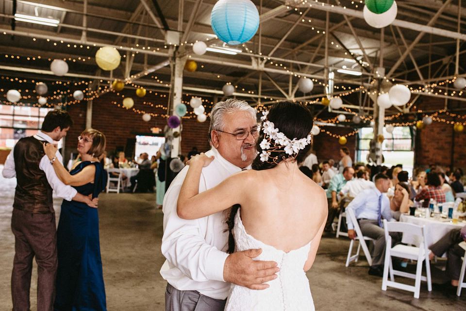 burlington iowa DIY wedding by the Port of Burlington