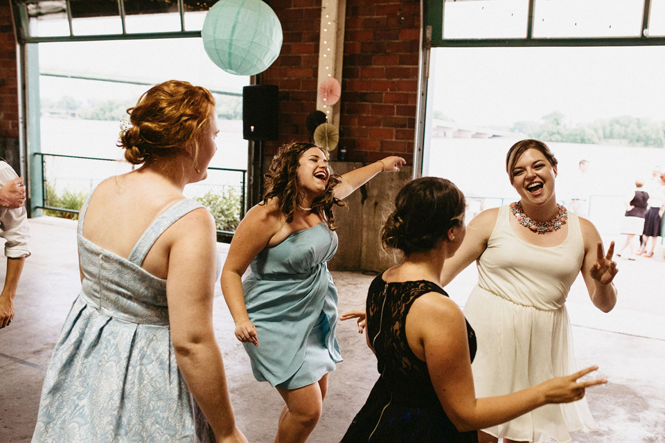 burlington iowa DIY wedding by the Port of Burlington