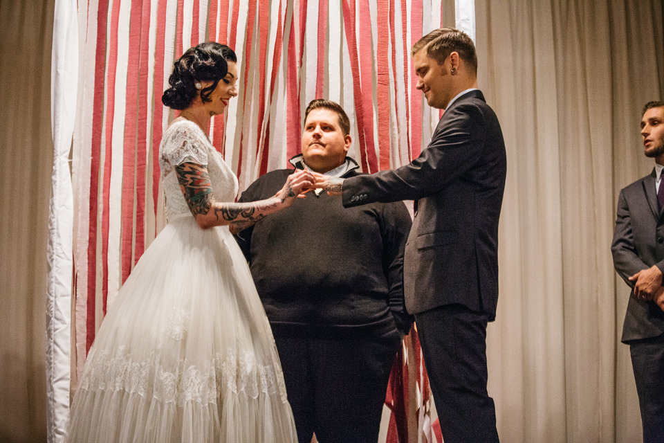 tattooed vintage pinup girl bride and groom portland cathedral park wedding