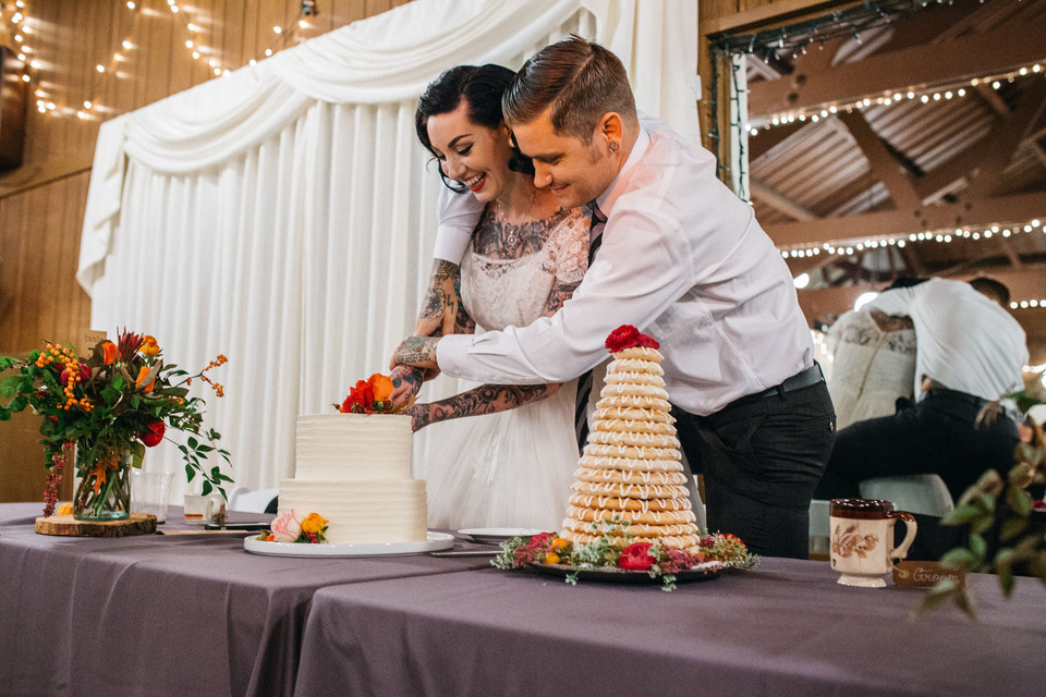 tattooed vintage pinup girl bride and groom portland cathedral park wedding