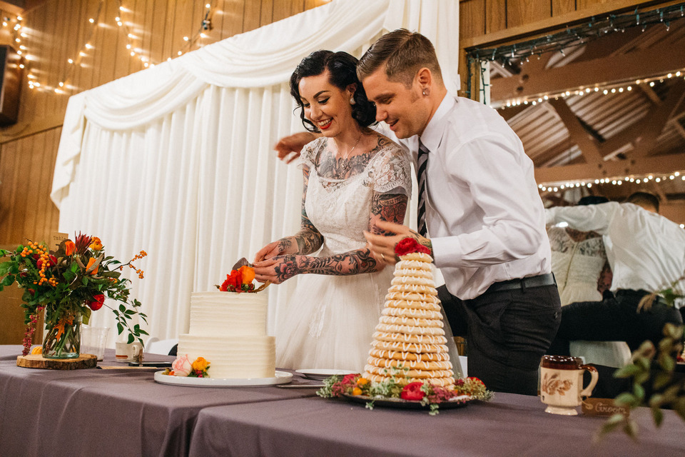 tattooed vintage pinup girl bride and groom portland cathedral park wedding